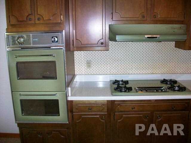 137 Harvester Road Canton, IL 61520 - Photo 25 of 35 Gallery Image 25