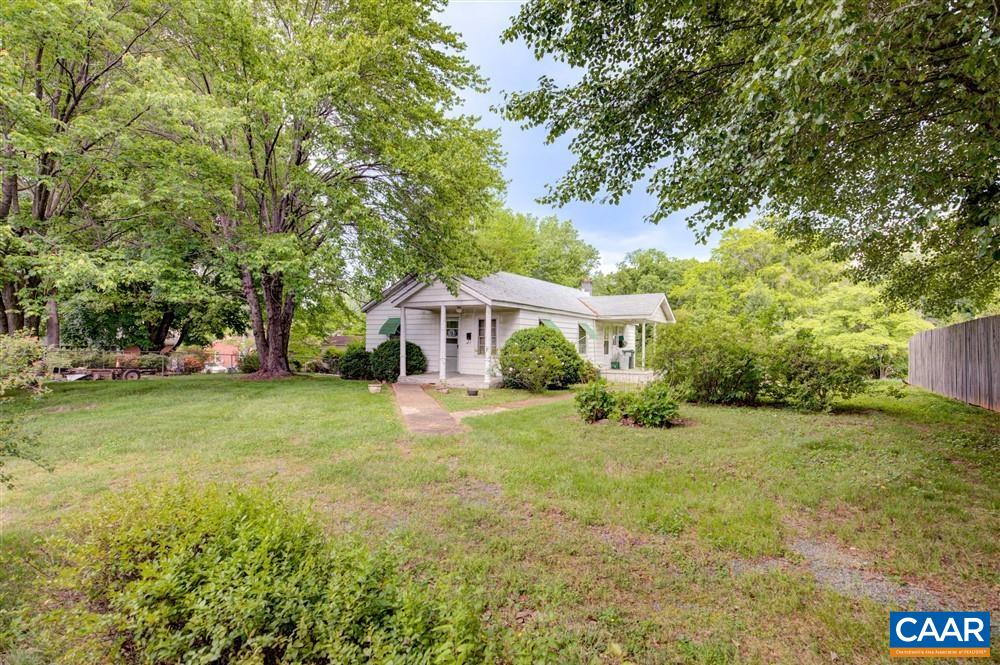 305 Harris Road Charlottesville, VA 22903 - Photo 2 of 10 Gallery Image 2