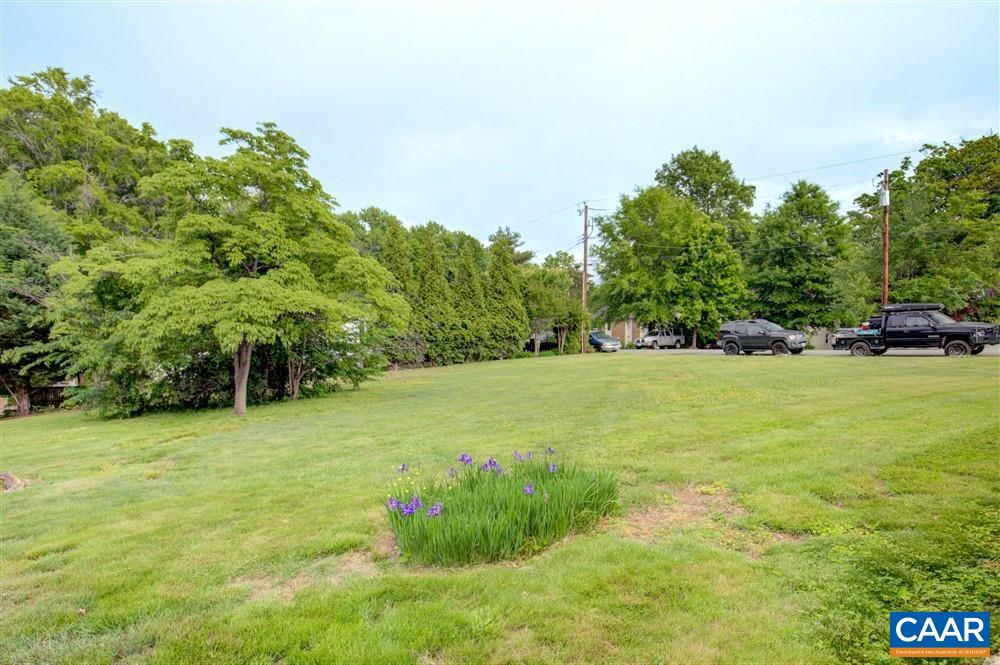 305 Harris Road Charlottesville, VA 22903 - Photo 10 of 10 Gallery Image 10