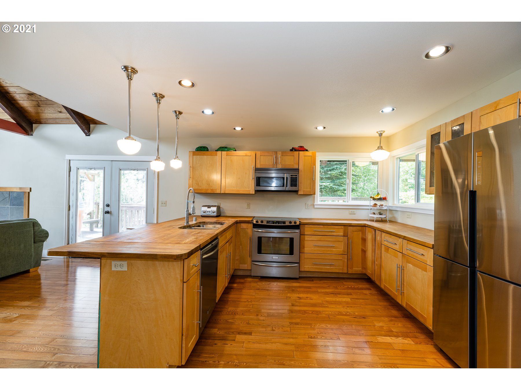 8505 Winters Road Camas, WA 98607 - Photo 5 of 27