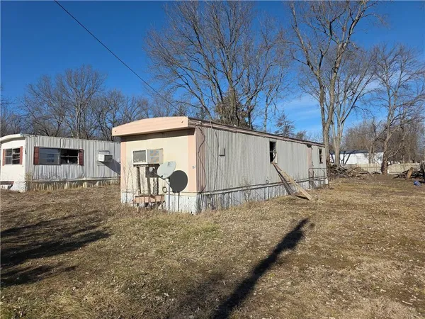 $15,000 | 131 South 8th Street, Quenemo, KS 66528
