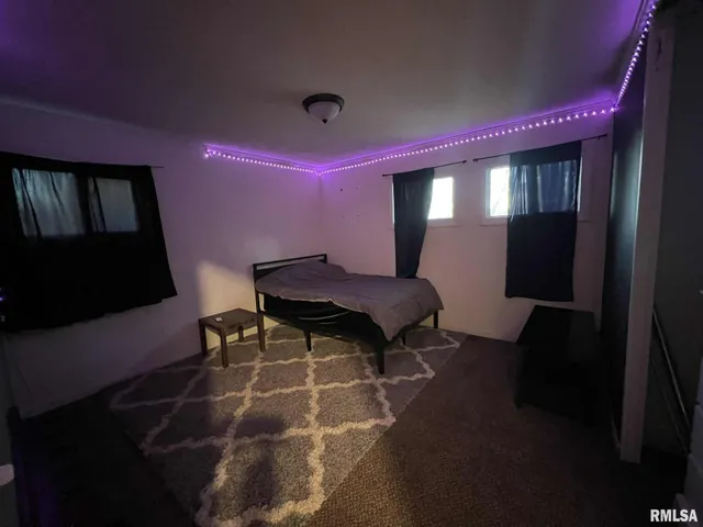 $109,000 | 101 West Barsi Boulevard, Macomb, IL 61455