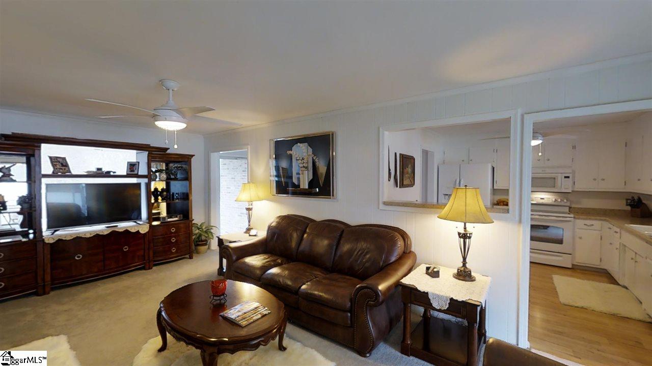 17 Owens Road, Unit A Taylors, SC 29687 - Photo 11 of 36 Gallery Image 11
