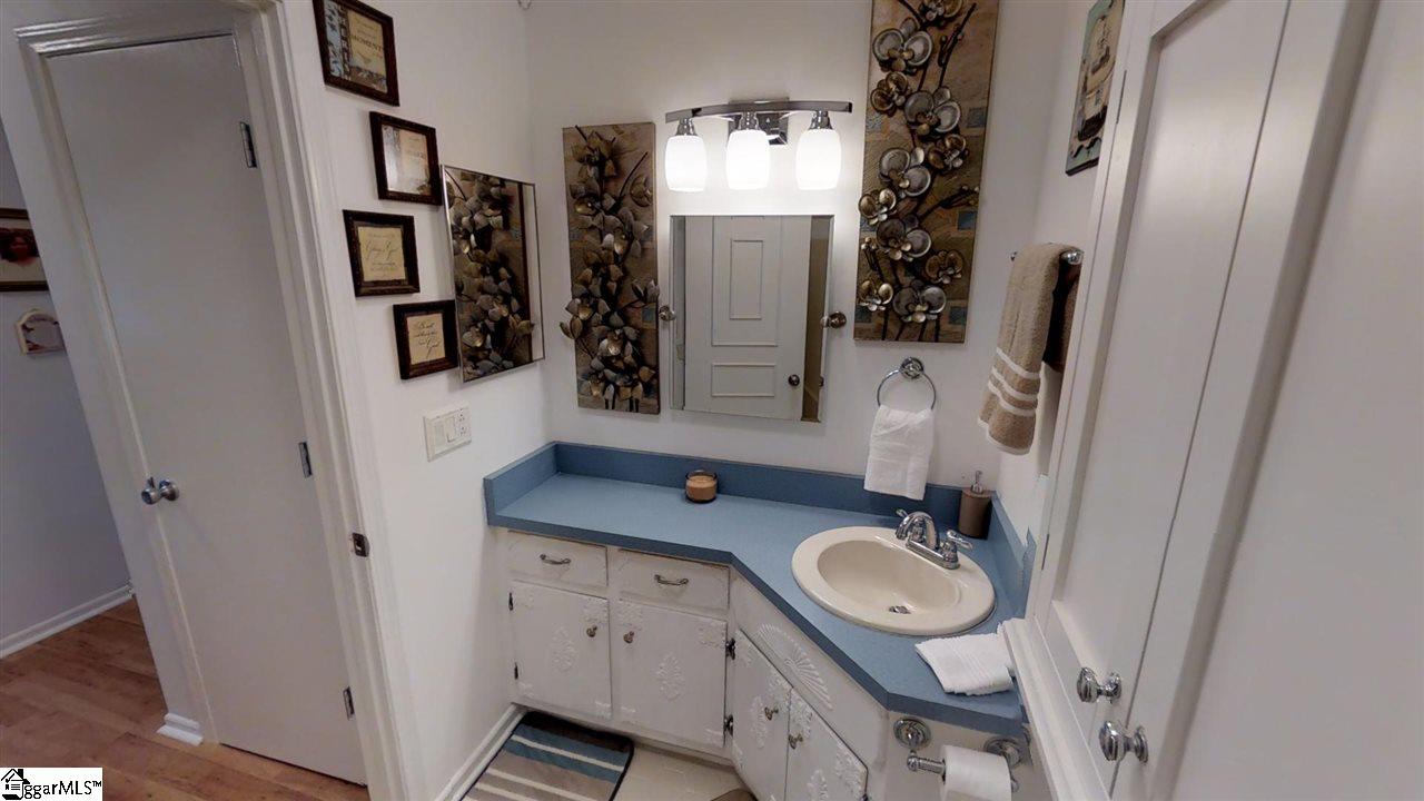 17 Owens Road, Unit A Taylors, SC 29687 - Photo 21 of 36 Gallery Image 21