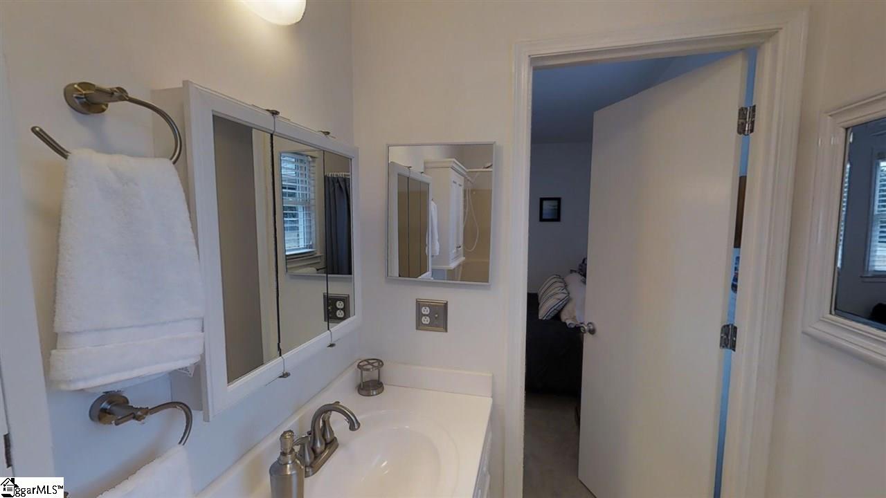 17 Owens Road, Unit A Taylors, SC 29687 - Photo 29 of 36 Gallery Image 29