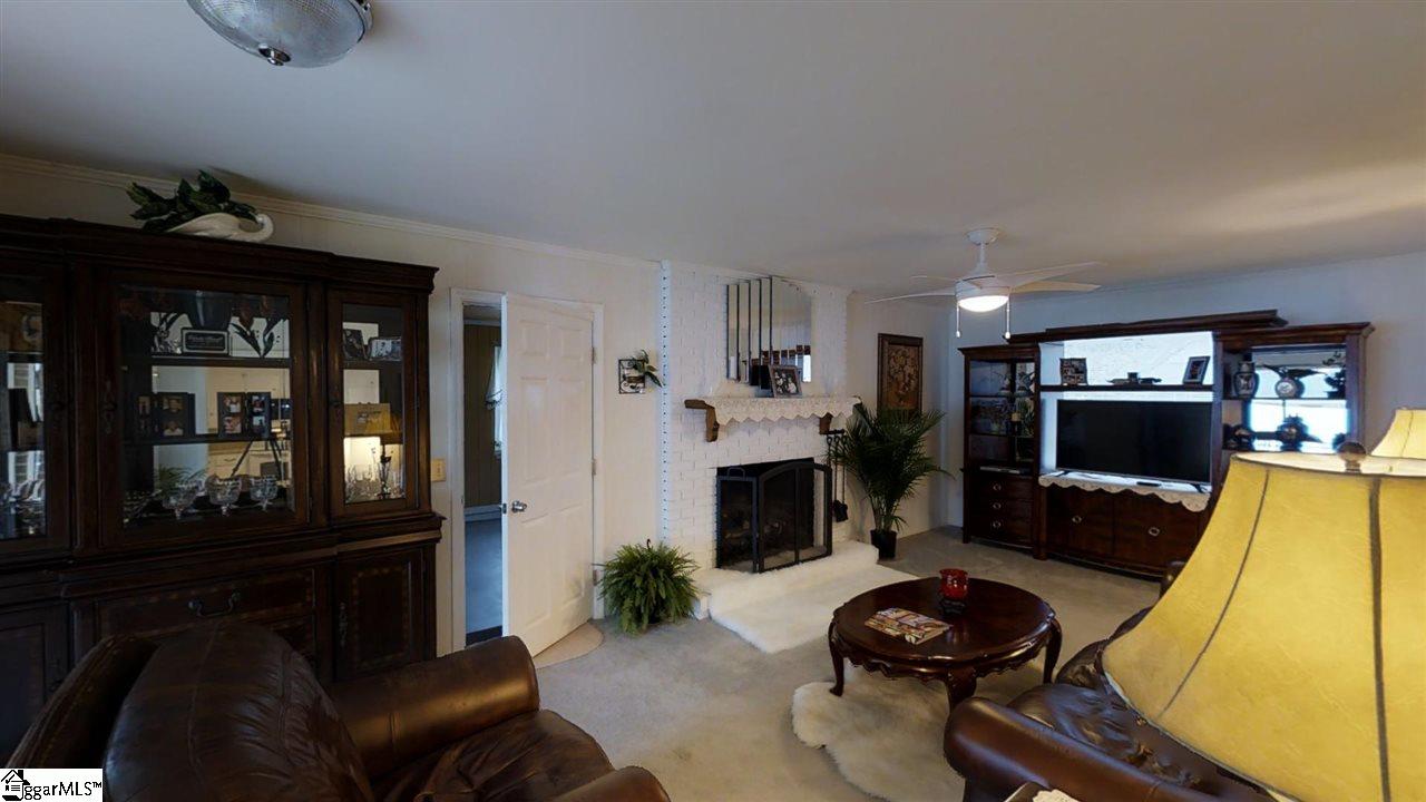 17 Owens Road, Unit A Taylors, SC 29687 - Photo 9 of 36 Gallery Image 9