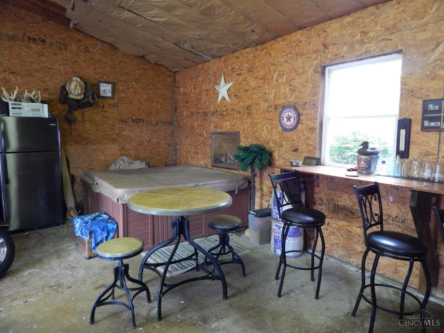 4020 Mt Zion Road Hillsboro, OH 45133 - Photo 8 of 54