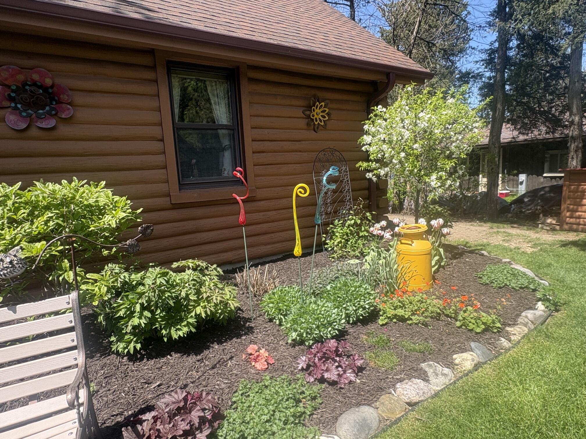W376S4887 East Pretty Lake Road Ottawa, WI 53118 - Photo 55 of 61 Gardens