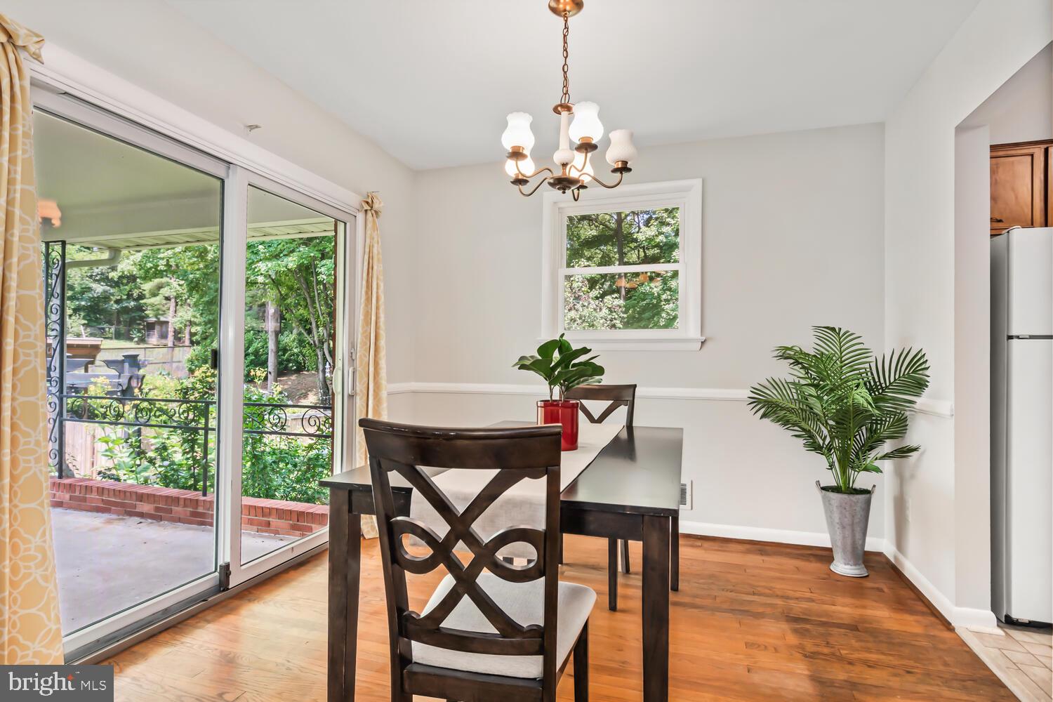 2015 Valley Road Annapolis, MD 21401 - Photo 5 of 36 Gallery Image 5