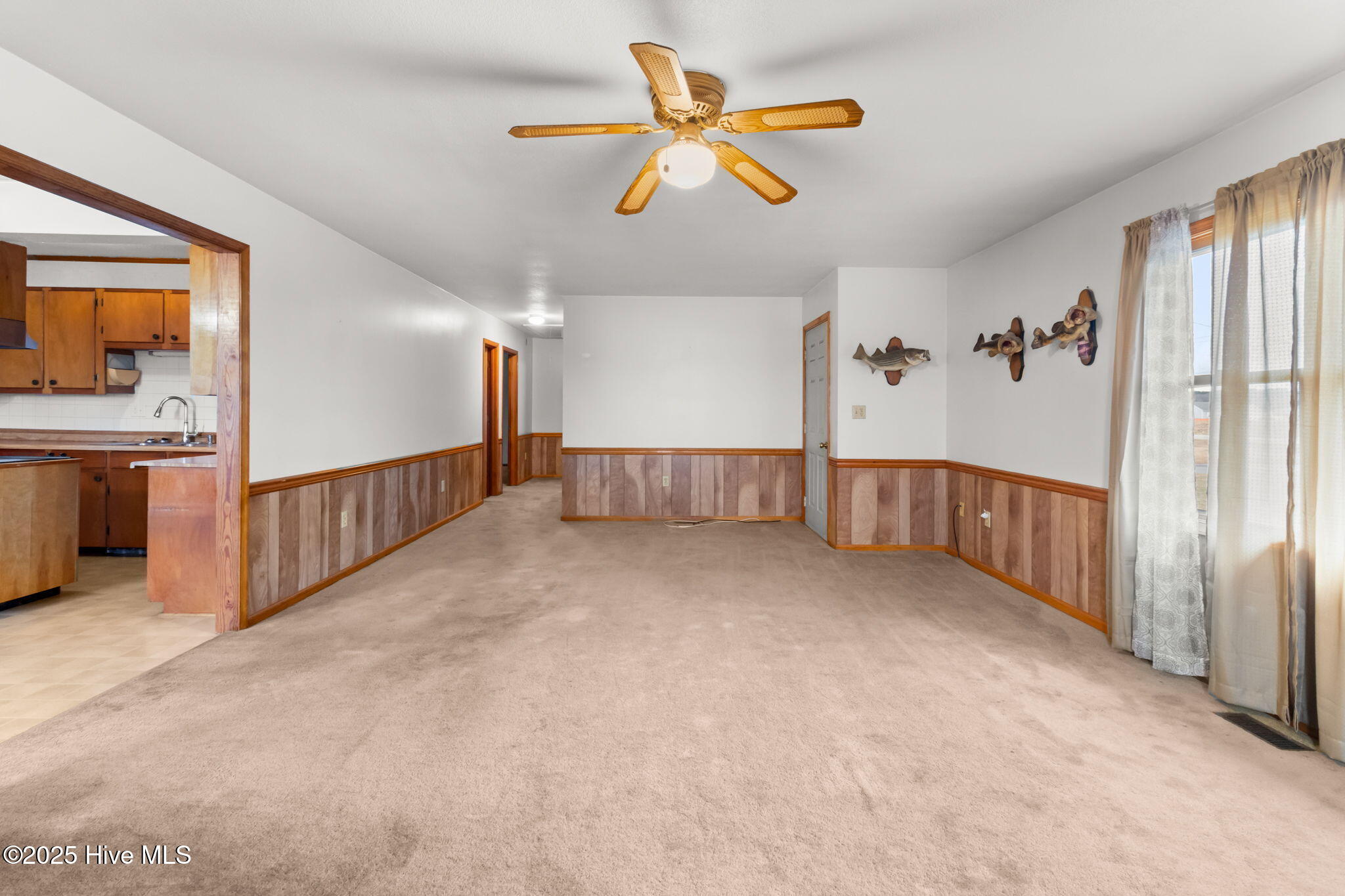 398 North Sandy Hook Road Shawboro, NC 27973 - Photo 17 of 49 32-web-or-mls-sand-38