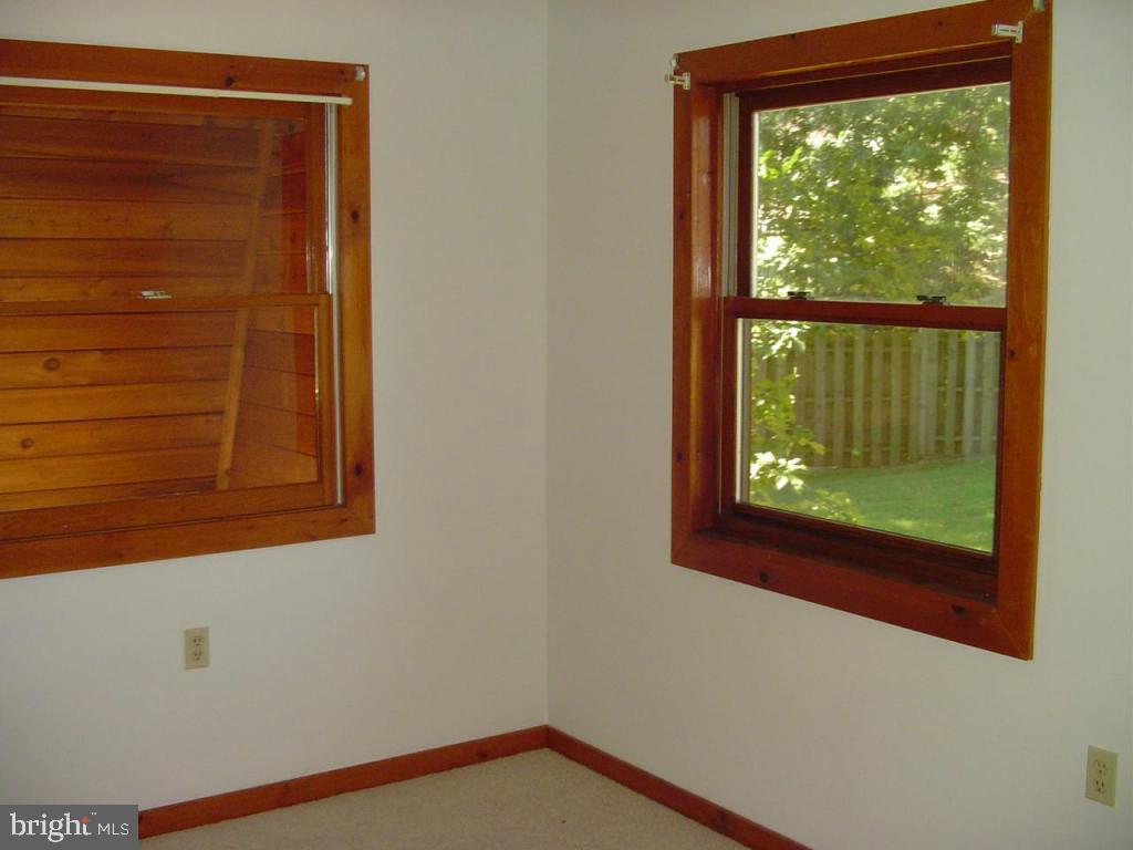 3665 Elizabethtown Road Manheim, PA 17545 - Photo 5 of 23