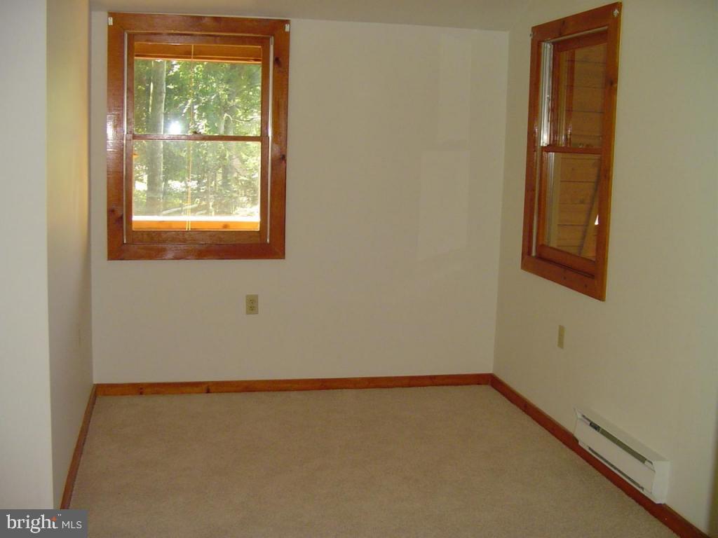 3665 Elizabethtown Road Manheim, PA 17545 - Photo 7 of 23