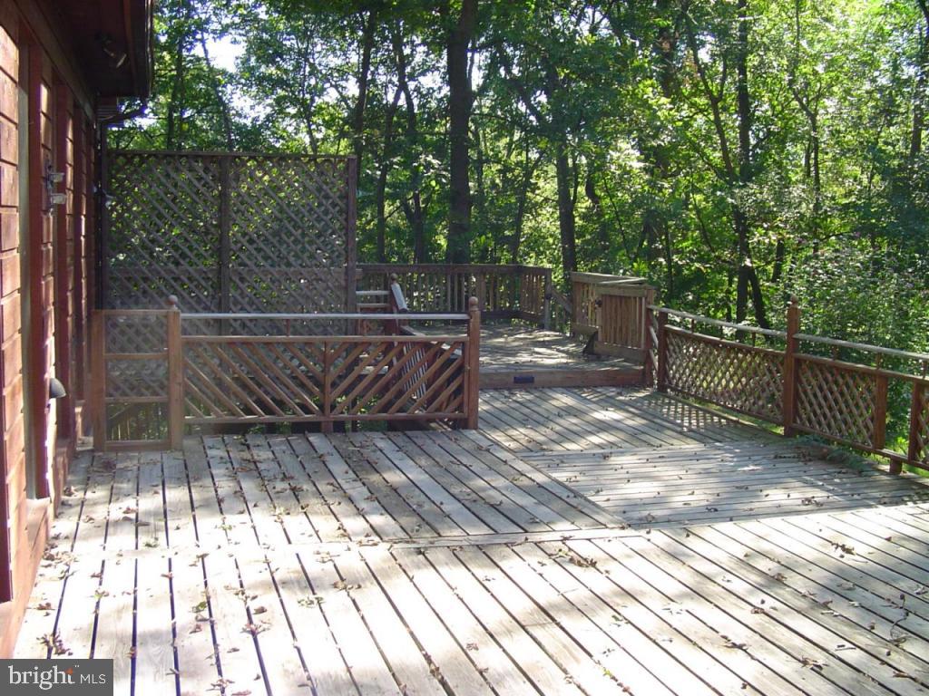 3665 Elizabethtown Road Manheim, PA 17545 - Photo 8 of 23