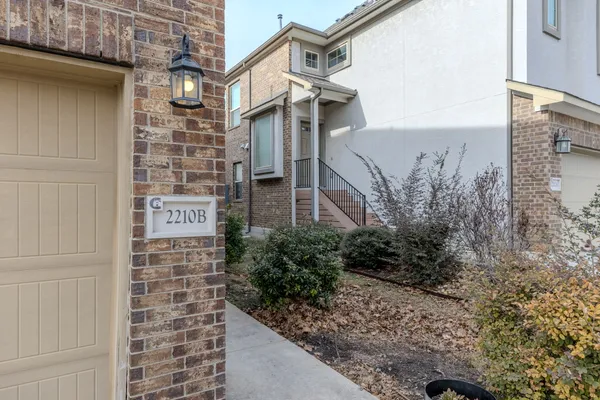 $340,000 | 2210 Dillon Pond Lane, Unit B, Pflugerville, TX 78660