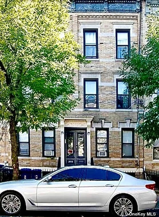 20-50 Gates Ave