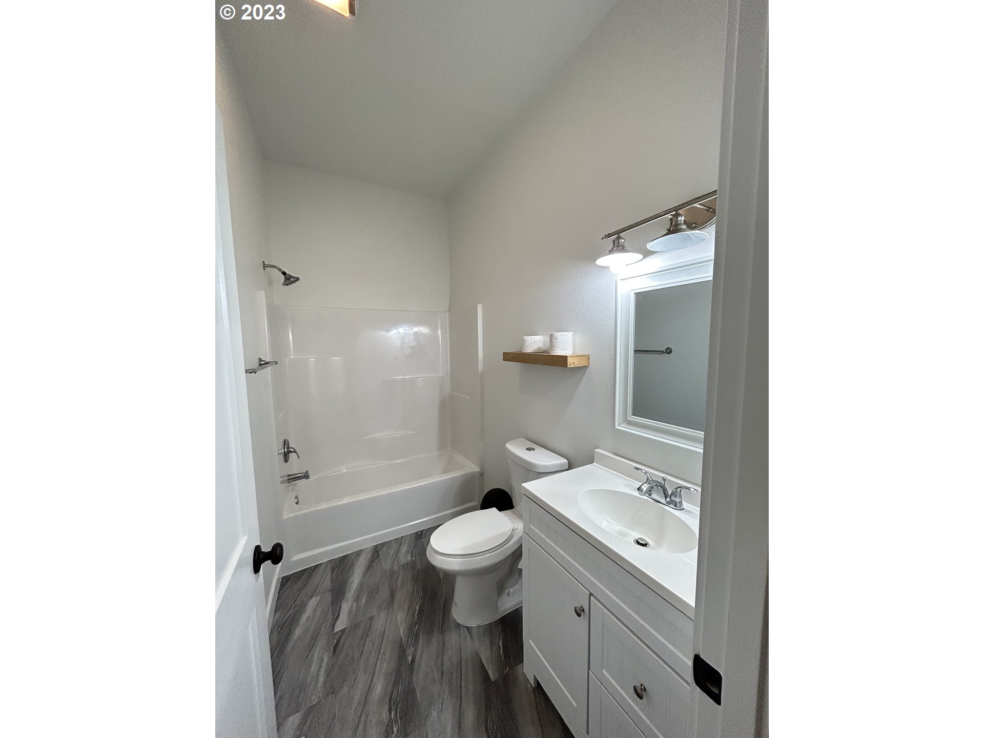 25192 South Mountain View Road Colton, OR 97017 - Photo 14 of 30 Bathroom