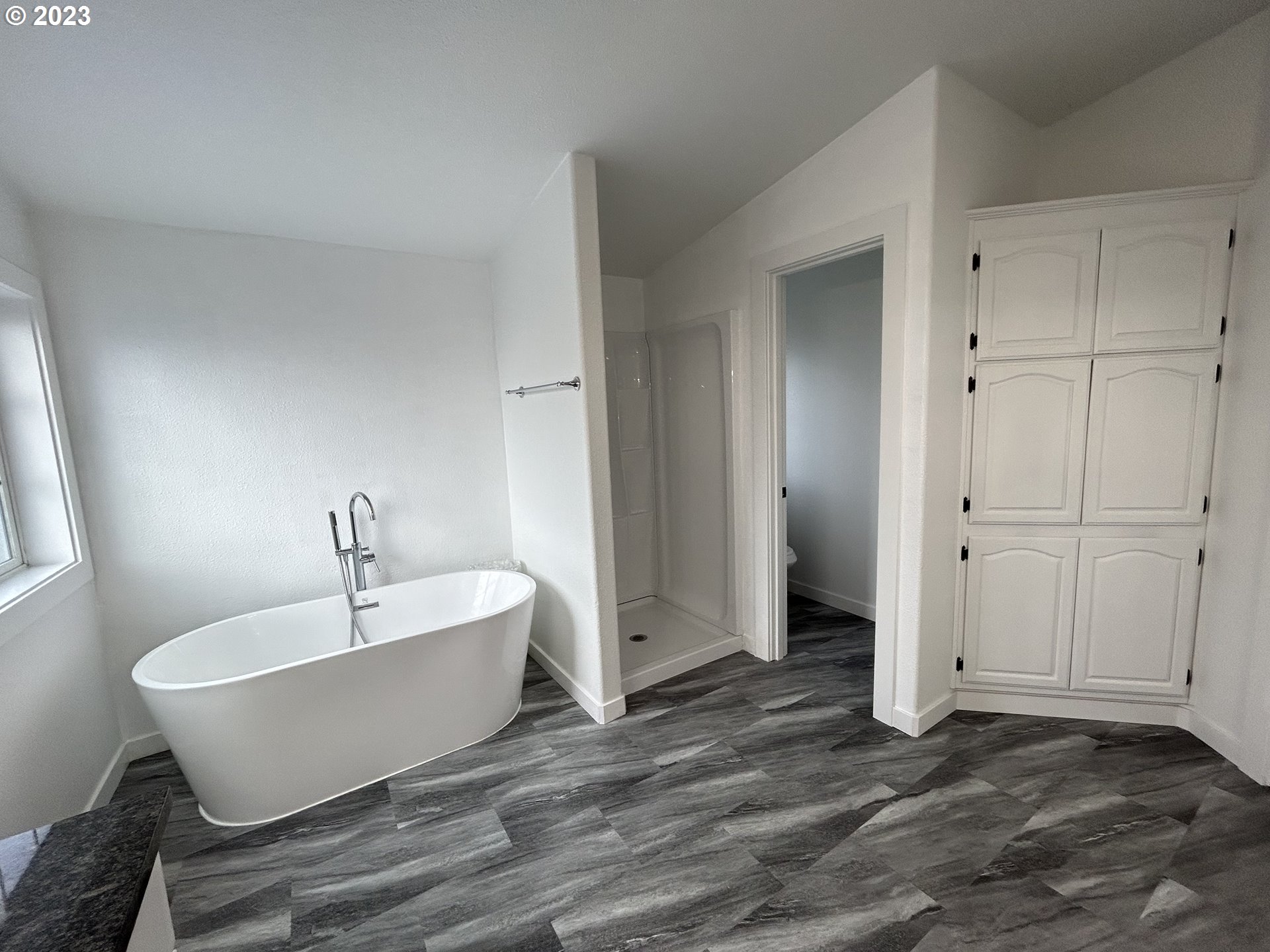 25192 South Mountain View Road Colton, OR 97017 - Photo 10 of 30 Owner's Suite Bathroom