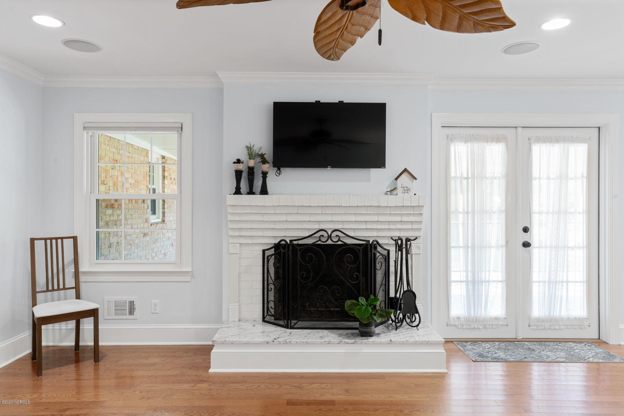 422 Windemere Road Wilmington, NC 28405 - Photo 14 of 32 16-web-or-mls-DSC08704
