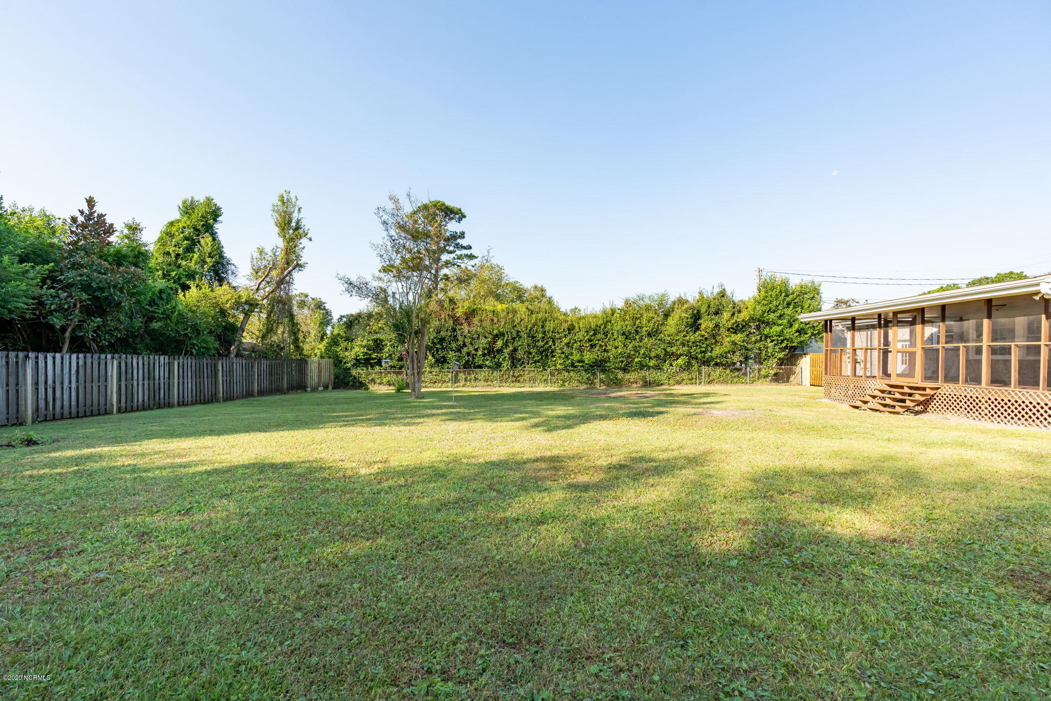 422 Windemere Road Wilmington, NC 28405 - Photo 30 of 32 4-web-or-mls-DSC08828