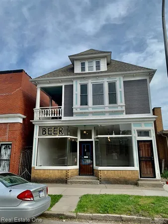 $350,000 | 2454 Florian Street, Hamtramck, MI 48212