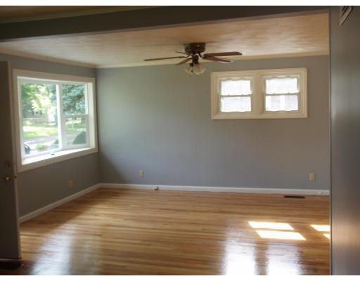 26 Ogden Street Springfield, MA 01151 - Photo 3 of 9 Gallery Image 3