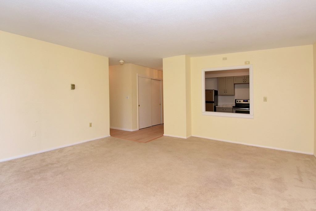 80 Salisbury Street, Unit 206 Worcester, MA 01609 - Photo 14 of 32