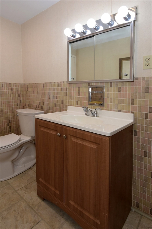 80 Salisbury Street, Unit 206 Worcester, MA 01609 - Photo 28 of 32