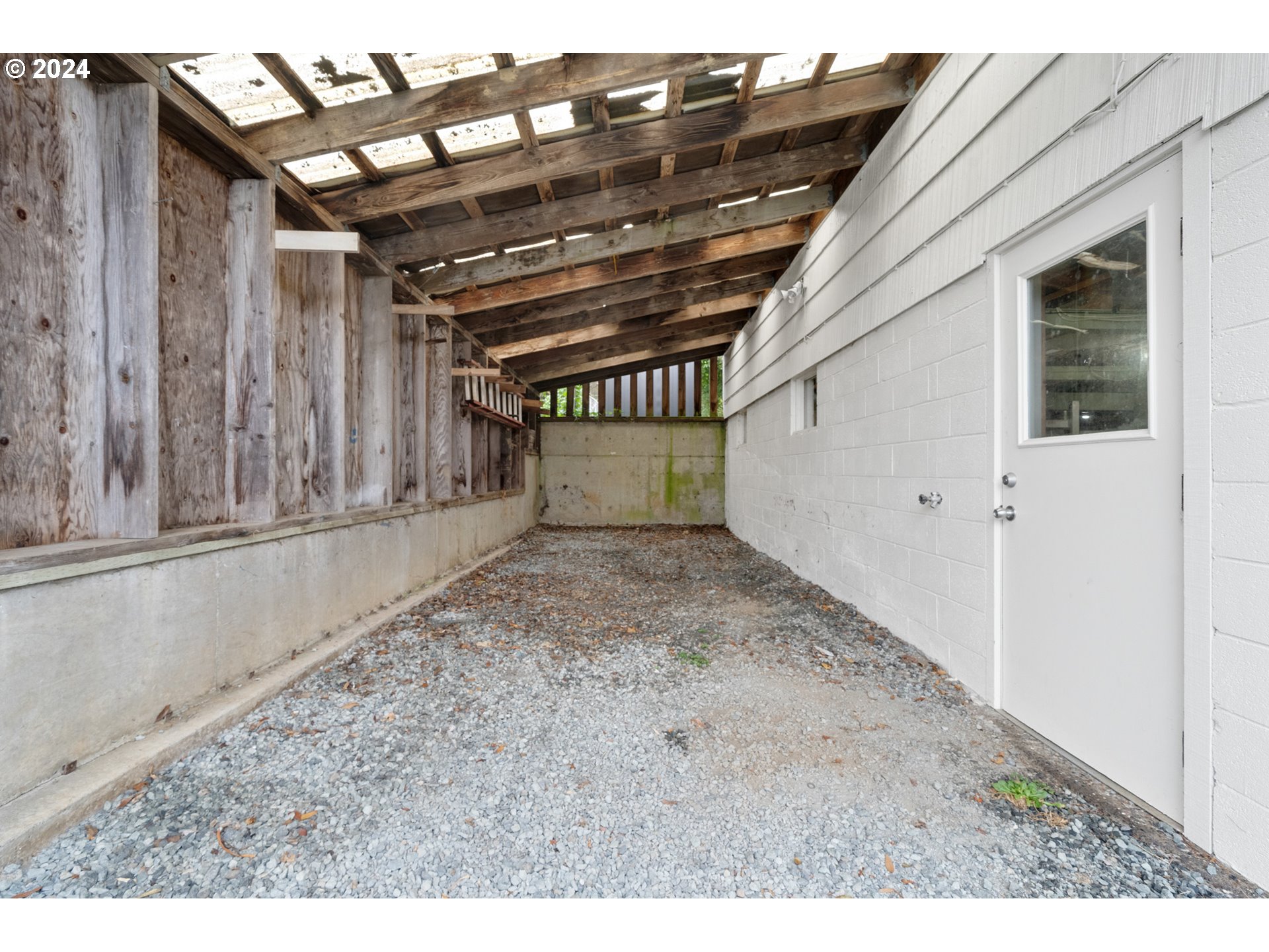 306 Evergreen Avenue Garibaldi, OR 97118 - Photo 35 of 42