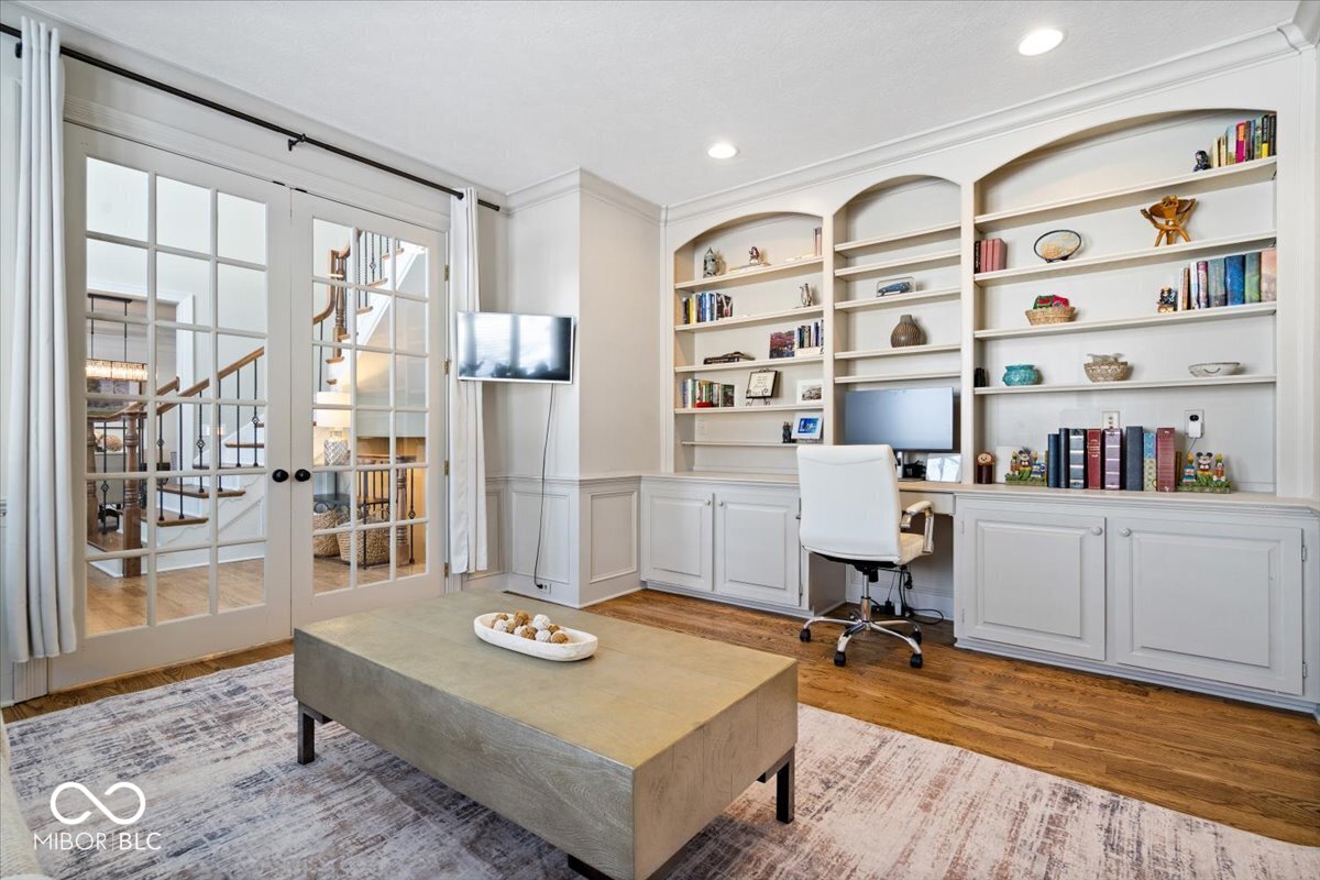 3255 Smokey Ridge Way Carmel, IN 46033 - Photo 2 of 45