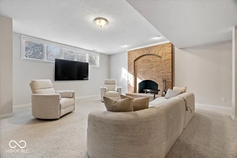 $950,000 | 3255 Smokey Ridge Way, Carmel, IN 46033