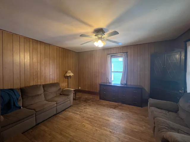 $149,999 | 5023 23rd Avenue, Kenosha, WI 53140