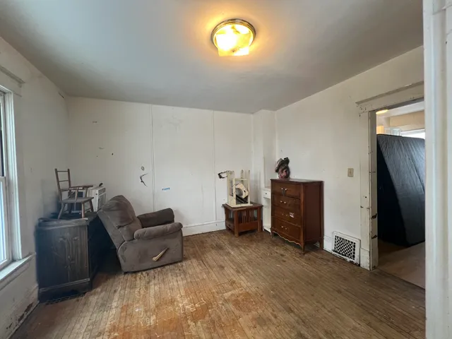 $149,999 | 5023 23rd Avenue, Kenosha, WI 53140