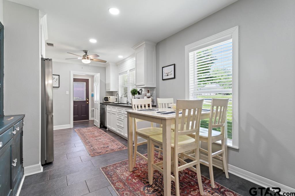 403 East Houston Street Tyler, TX 75701 - Photo 15 of 47