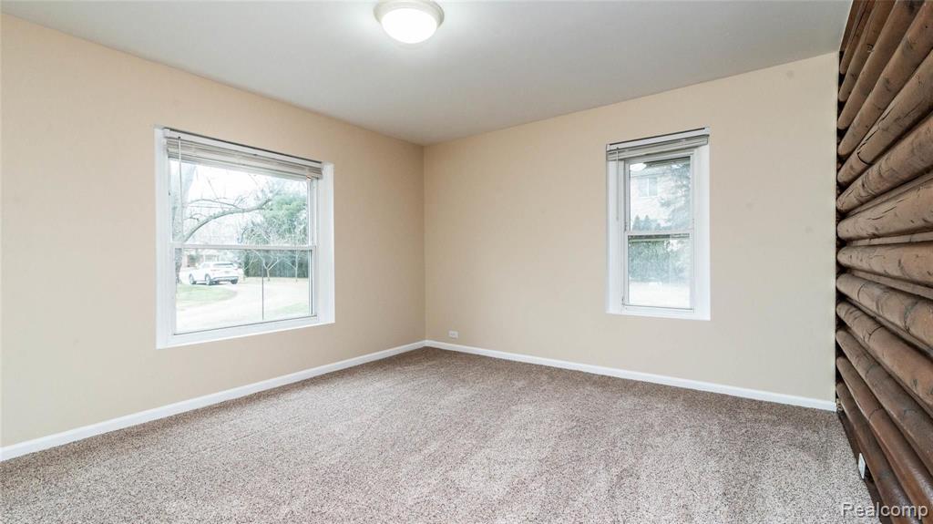 370 West Square Lake Road Troy, MI 48098 - Photo 35 of 68
