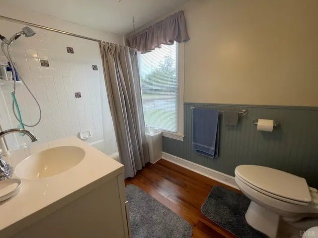 $359,900 | 721 Grove Street, Bedford, VA 24523