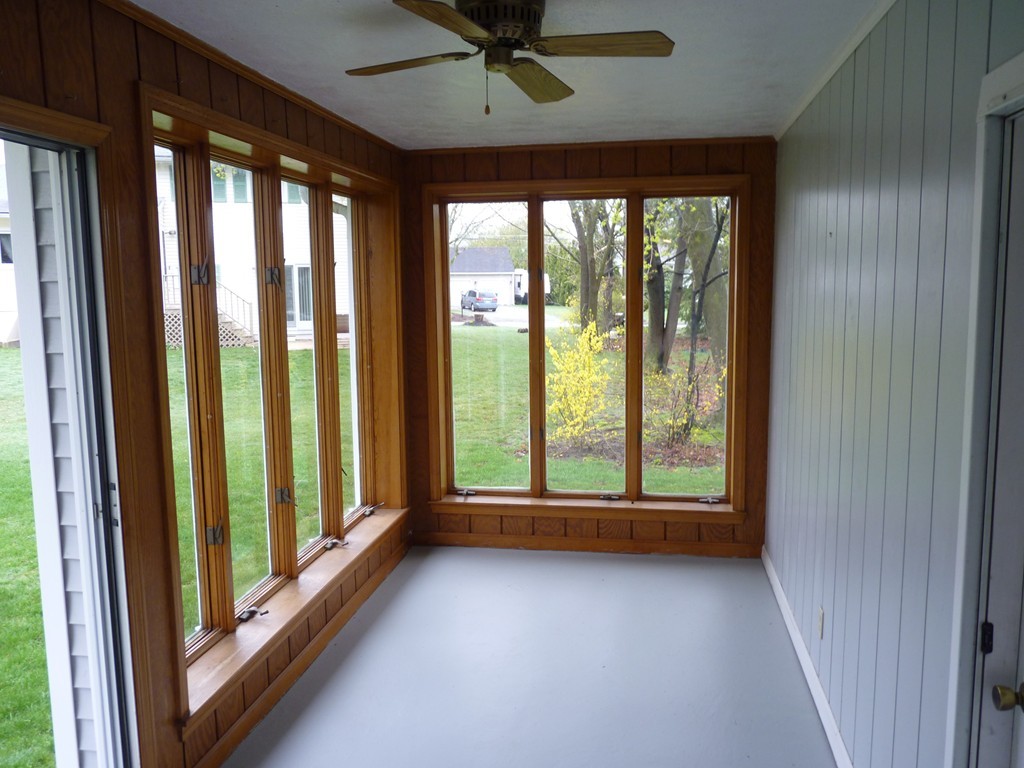 49 Thorndike Road Lowell, MA 01852 - Photo 15 of 23 Gallery Image 15