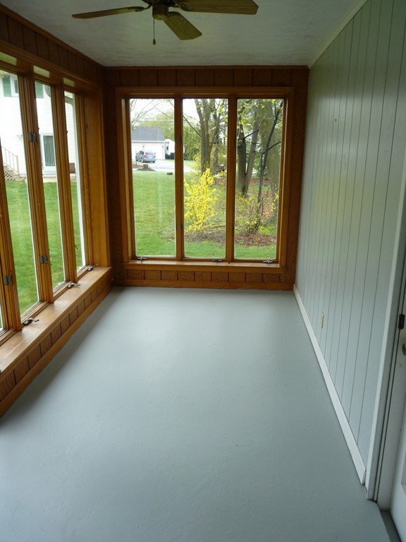 49 Thorndike Road Lowell, MA 01852 - Photo 16 of 23 Gallery Image 16
