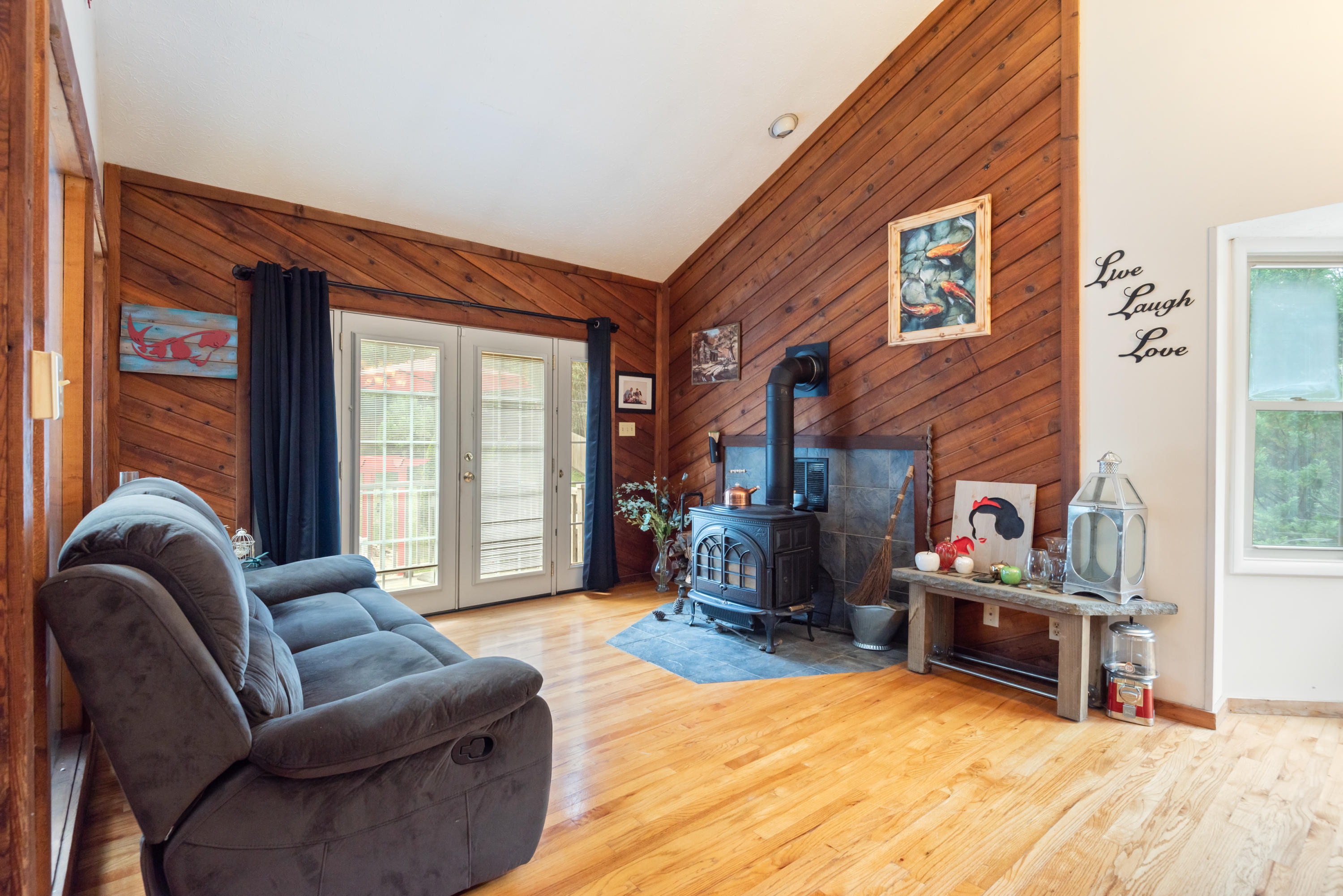 105 Chestnut Hill Road Oak Ridge, TN 37830 - Photo 8 of 39 105ChestnutHillRd-Den 1