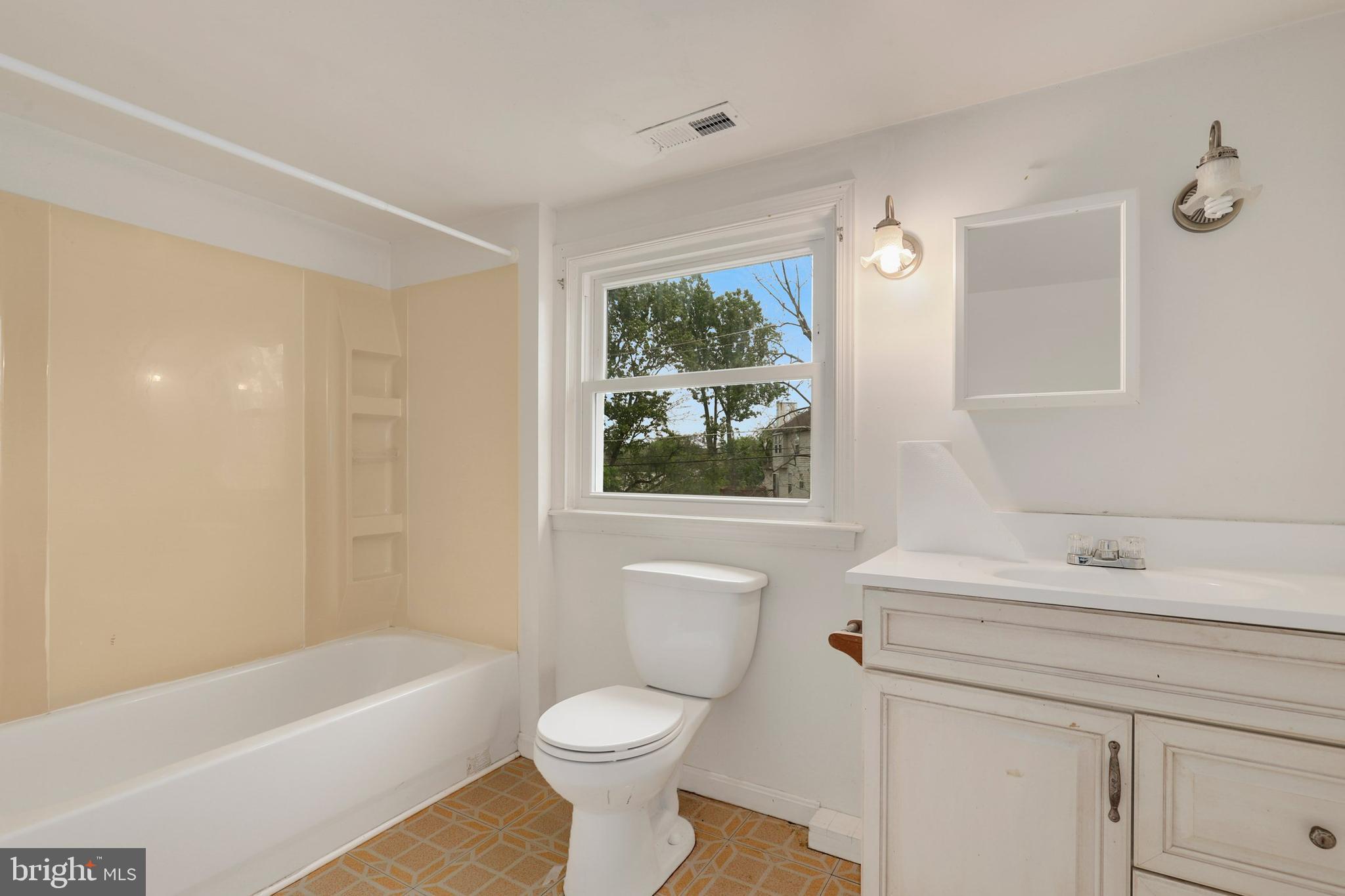 3425 Kimble Road Baltimore, MD 21244 - Photo 22 of 34