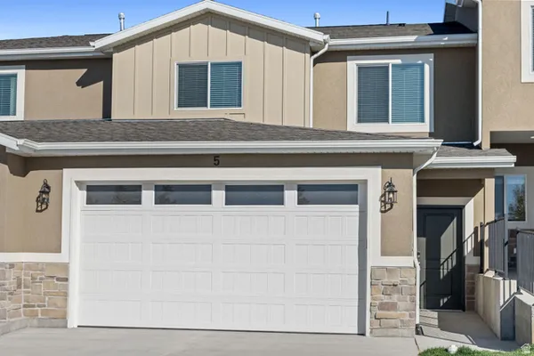 $327,900 | 200 West 1200th Street South, Unit 196, Tremonton, UT 84337