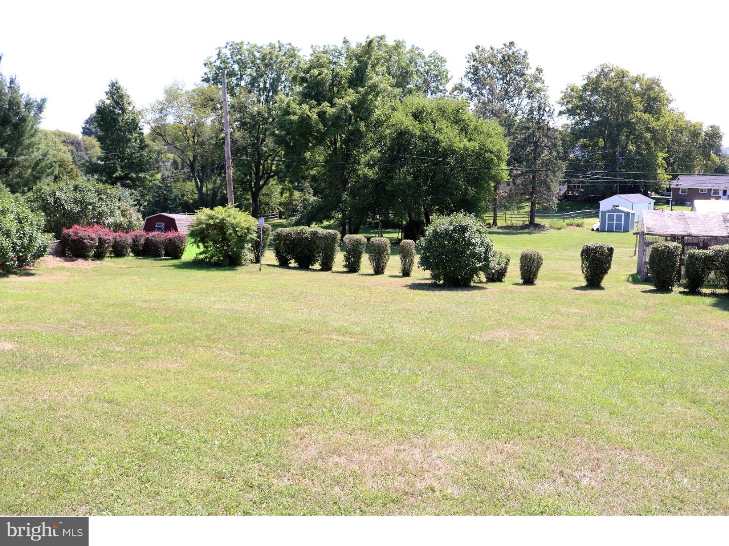 3040 Van Reed Road Reading, PA 19608 - Photo 3 of 15