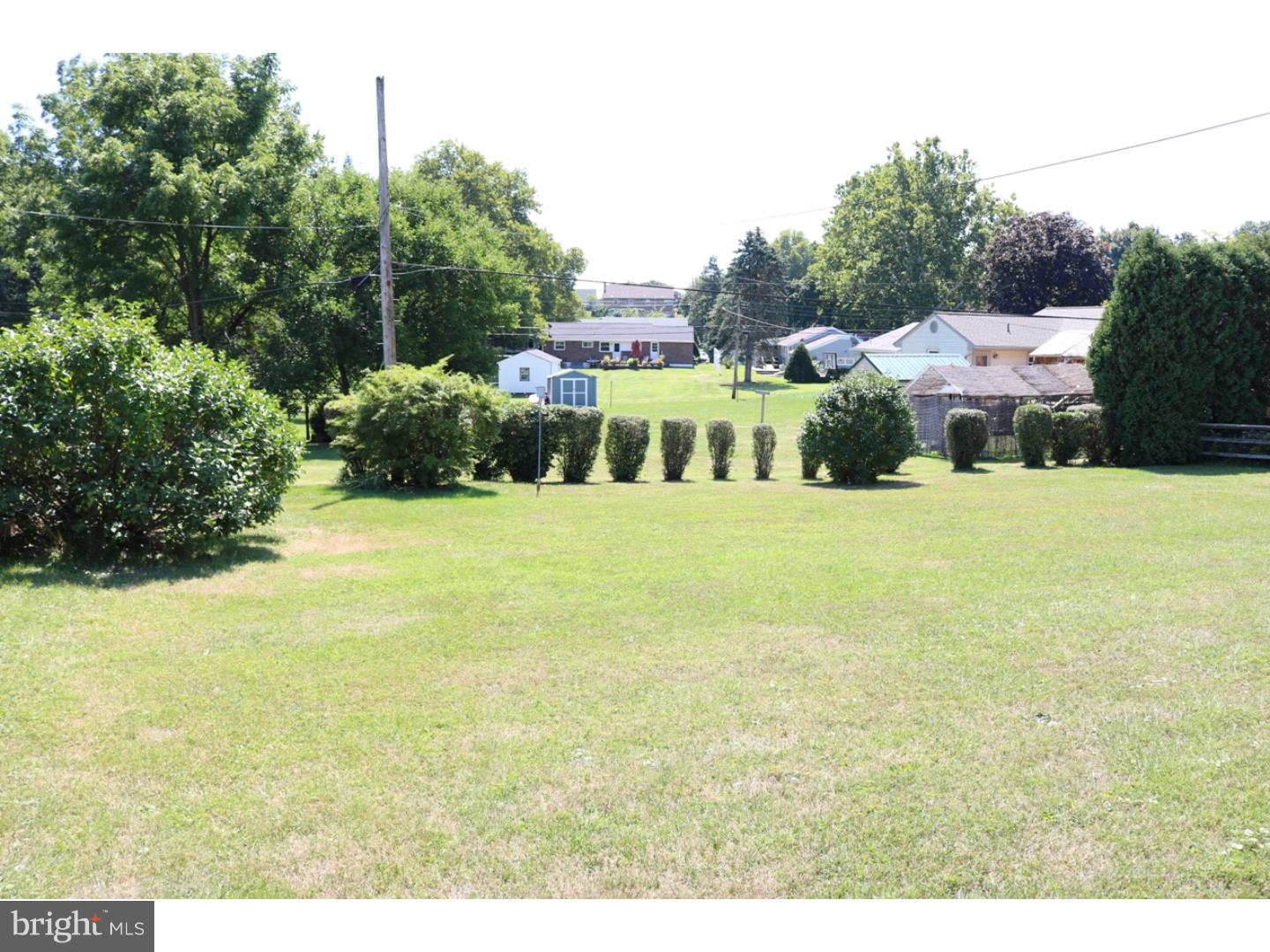 3040 Van Reed Road Reading, PA 19608 - Photo 4 of 15