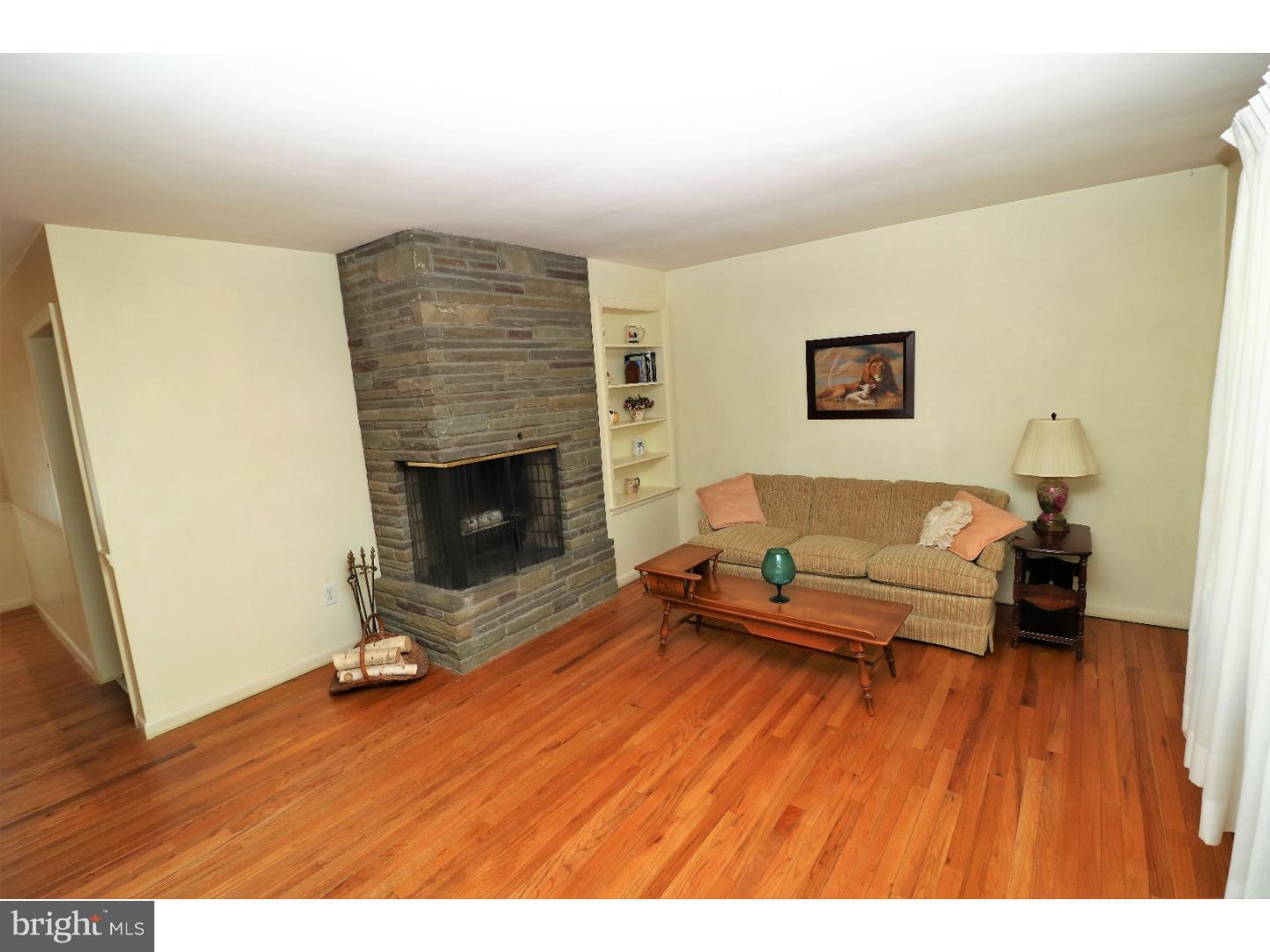 3040 Van Reed Road Reading, PA 19608 - Photo 5 of 15