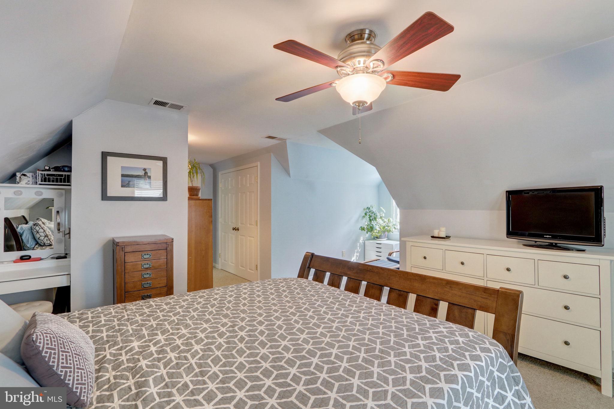 82 Tee Road Oreland, PA 19075 - Photo 22 of 39