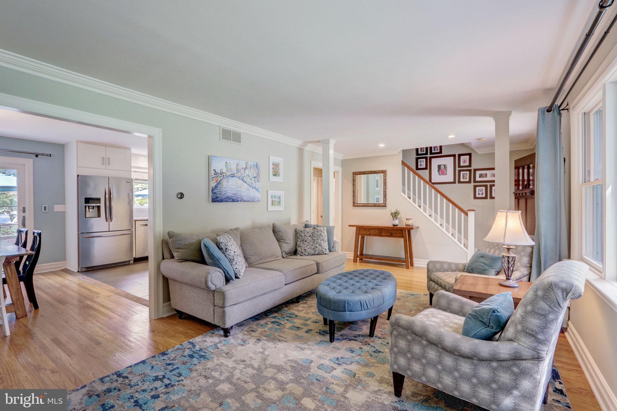 82 Tee Road Oreland, PA 19075 - Photo 5 of 39 Living room to dining room to kitchen