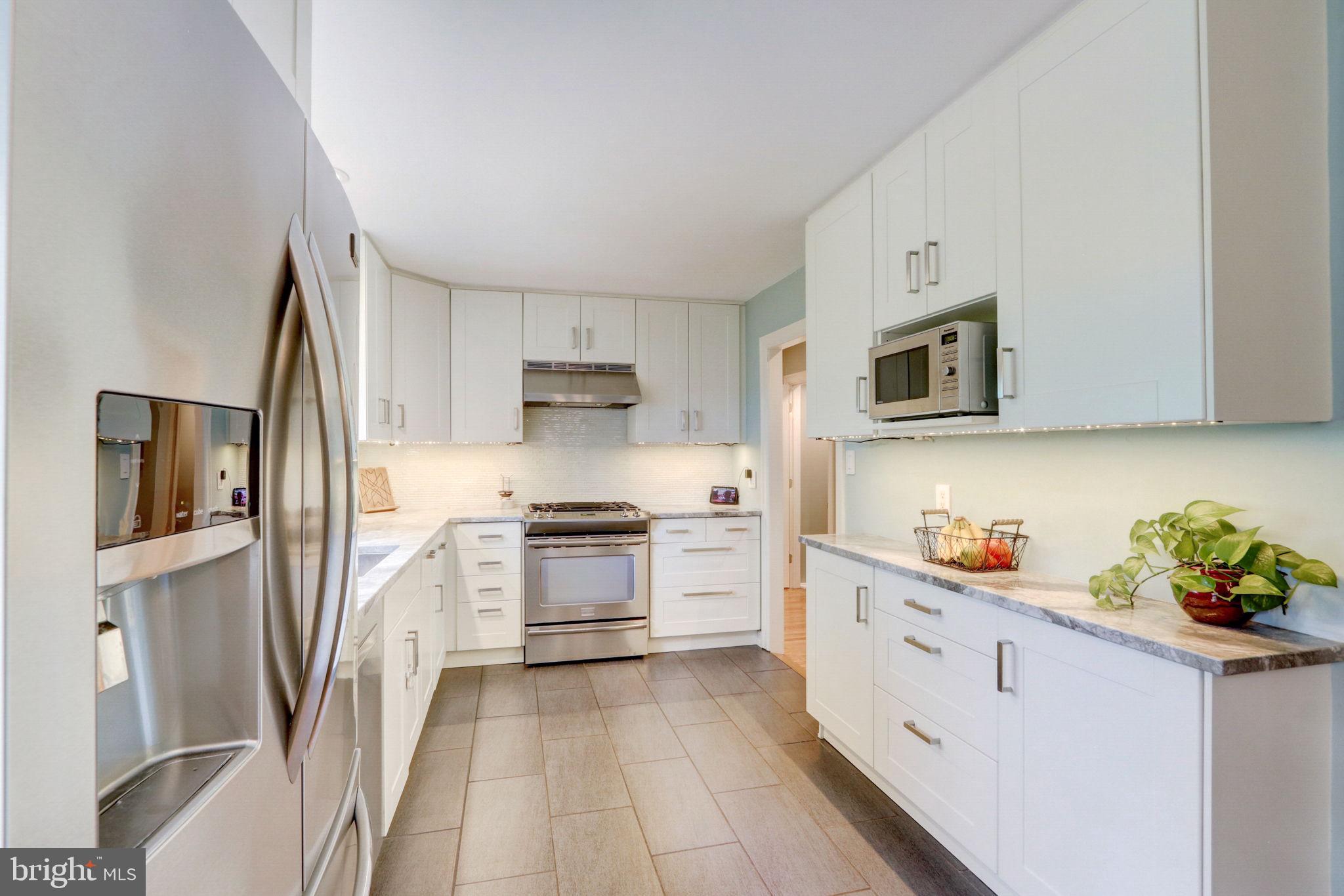 82 Tee Road Oreland, PA 19075 - Photo 7 of 39