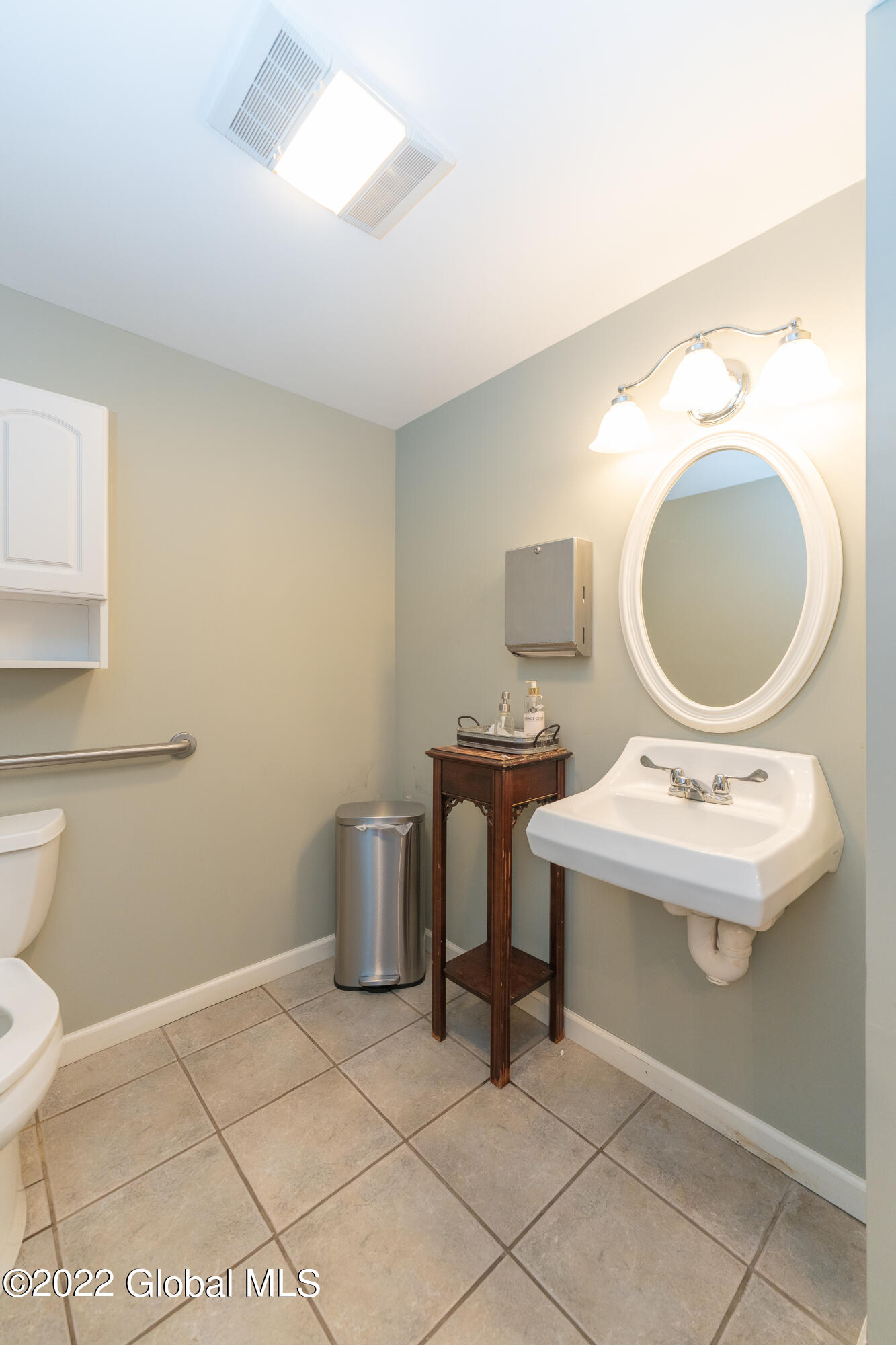 514 Vischer Ferry Road Clifton Park, NY 12065 - Photo 13 of 35 2Floor1 6