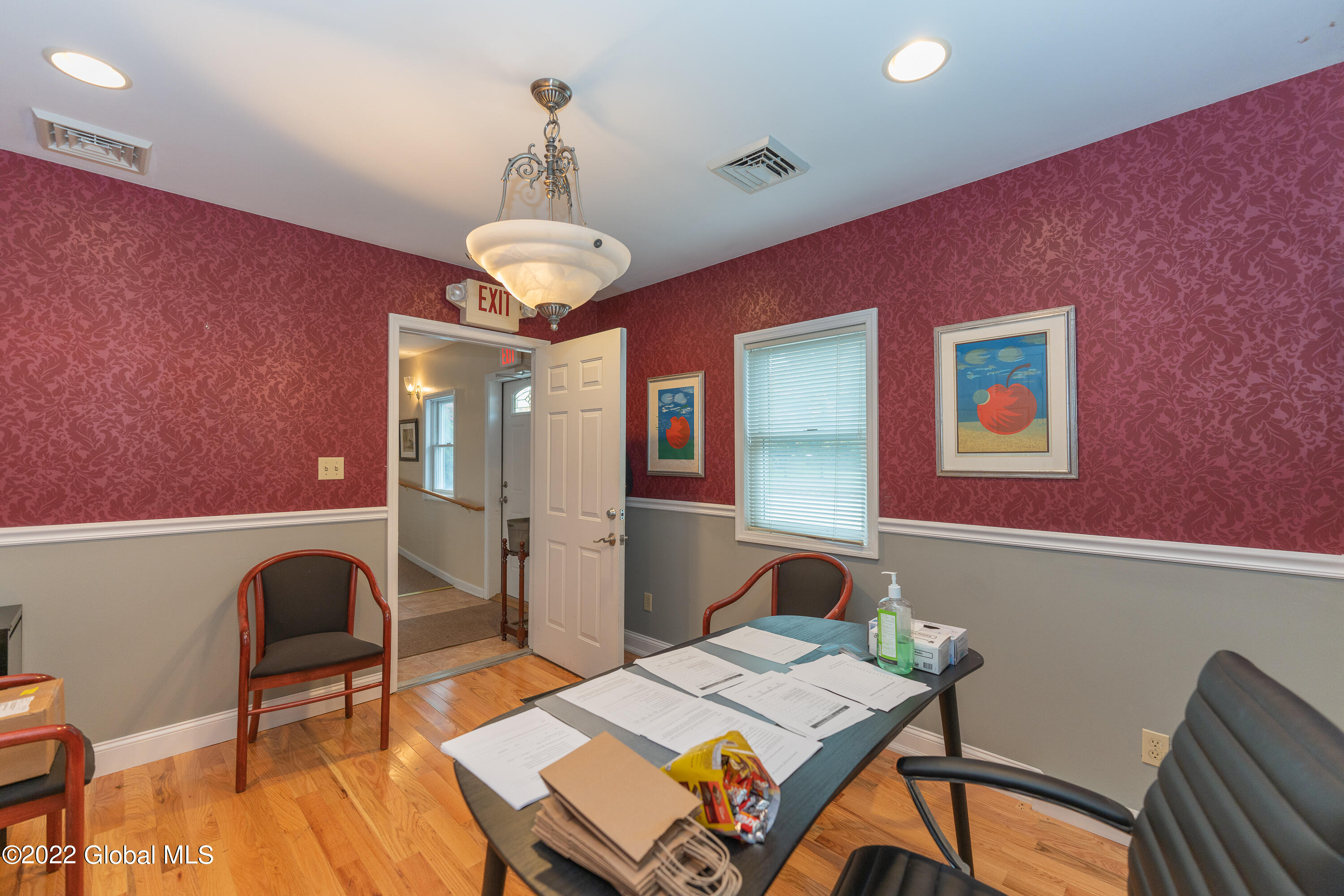 514 Vischer Ferry Road Clifton Park, NY 12065 - Photo 17 of 35 2Floor1 30