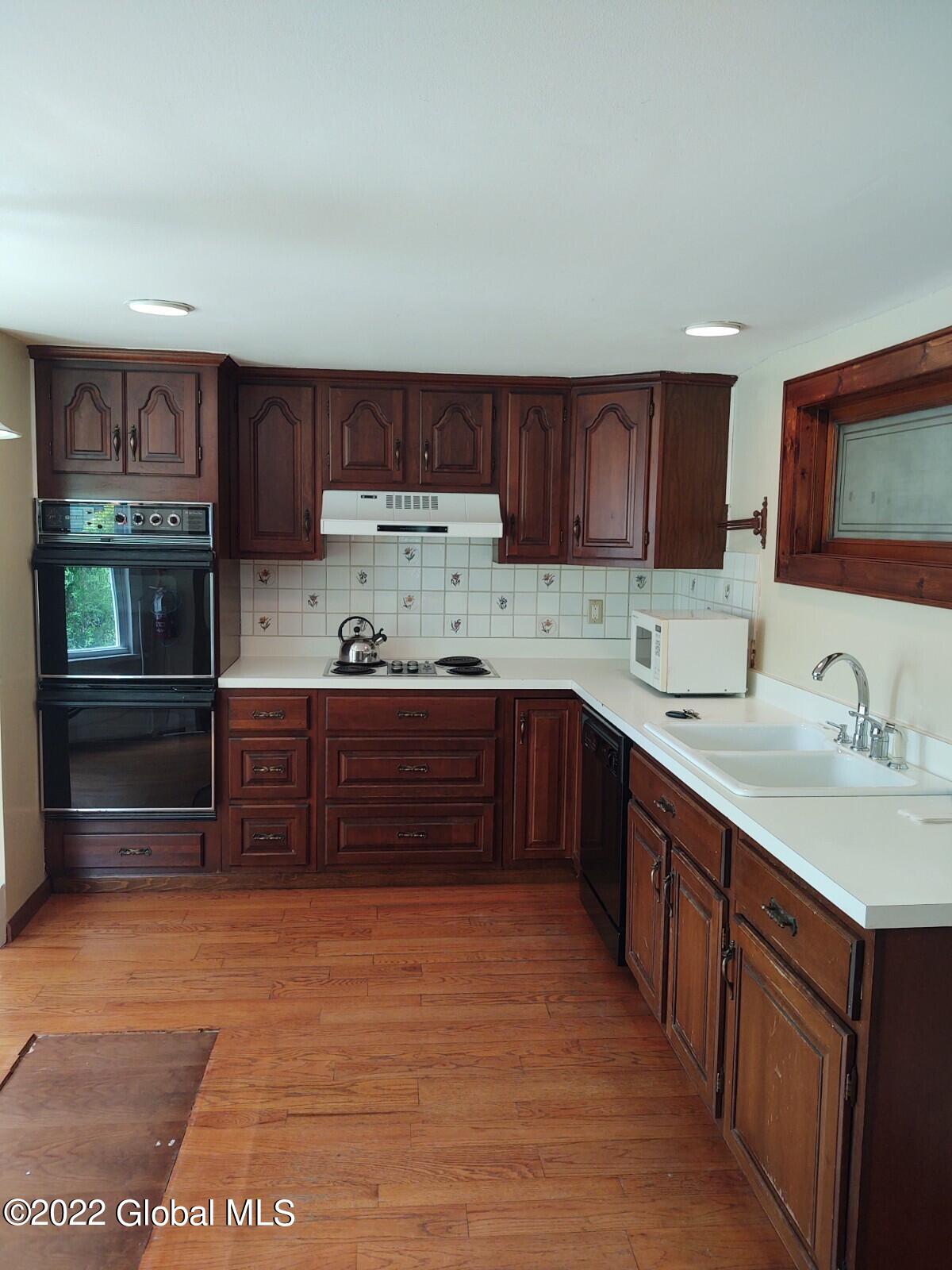 514 Vischer Ferry Road Clifton Park, NY 12065 - Photo 25 of 35 IMG_20220525_131910257