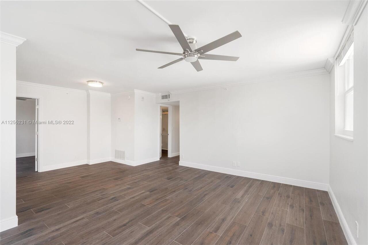 1505 North Riverside Drive, Unit 404 Pompano Beach, FL 33062 - Photo 5 of 22 A11255231_13_1